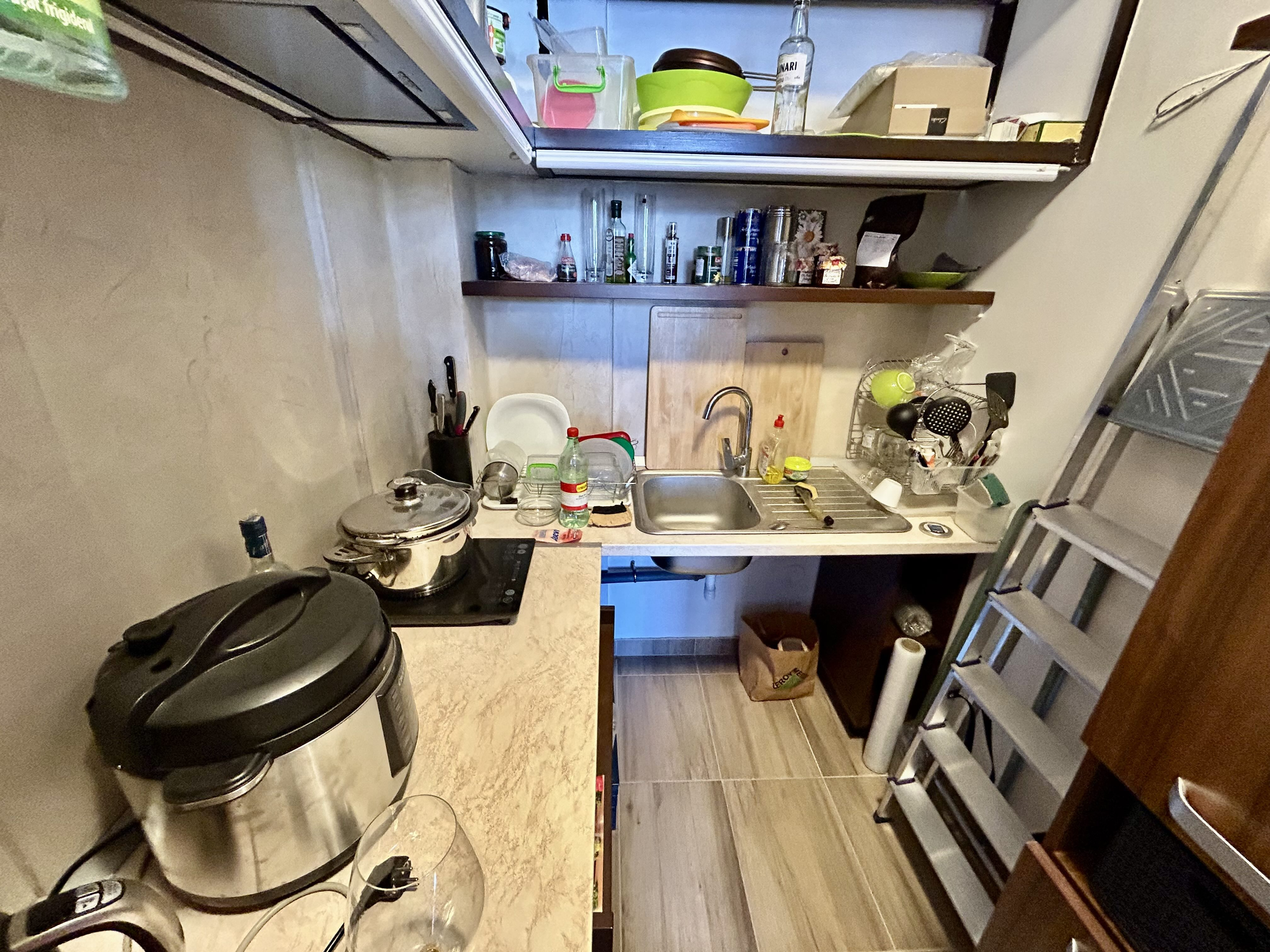 Garsoniera 33mp utili, Granit, complet mobilata si renovata