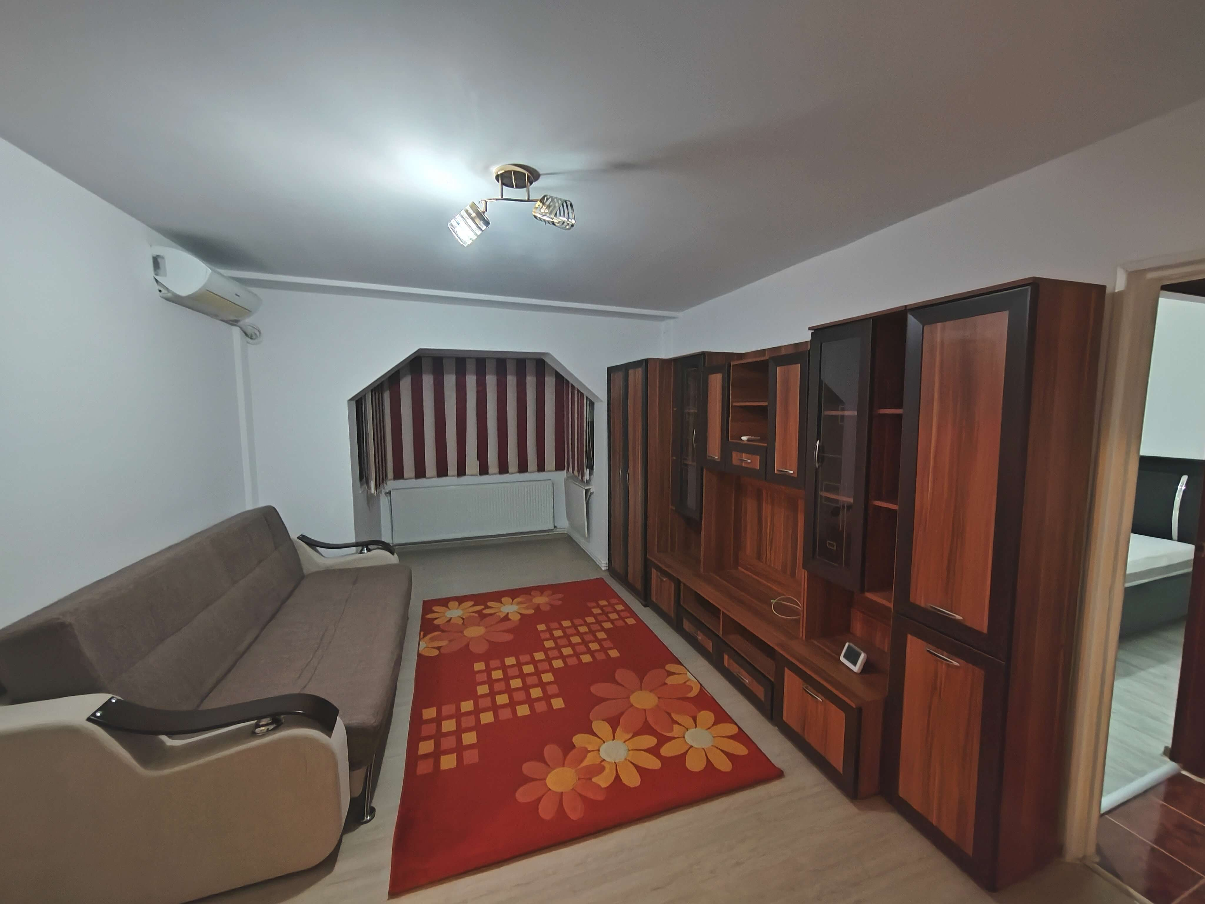 Apartament 2 cam. Mircea cel Batran, mobilat si utilat!