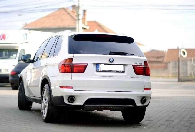 BMW X5 xDrive30d 245 CP | 2012 | 236.000 km reali | Piele neagră | Întreținut | Parcare subterană  (IASI ) 