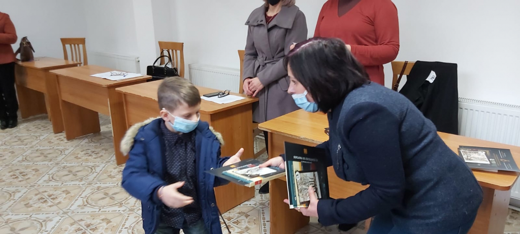 Concurs de proză și poezie la Erbiceni, la 171 de ani de la nașterea poetului național Mihai Eminescu!