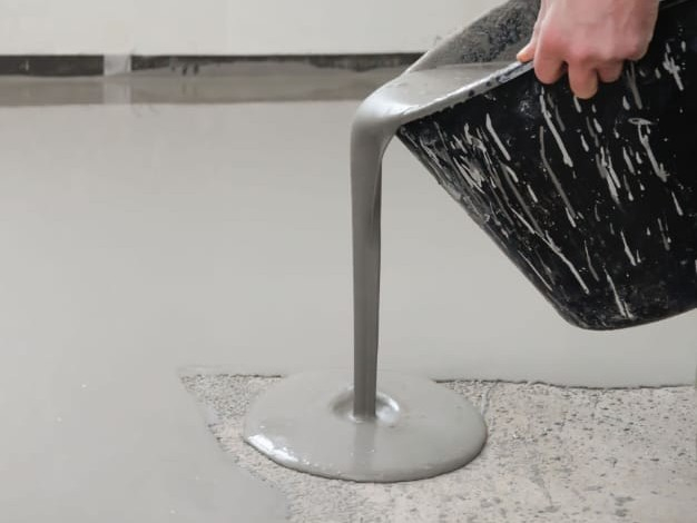 Executam: montari pavele, sapaturi manuale, fose, canalizari