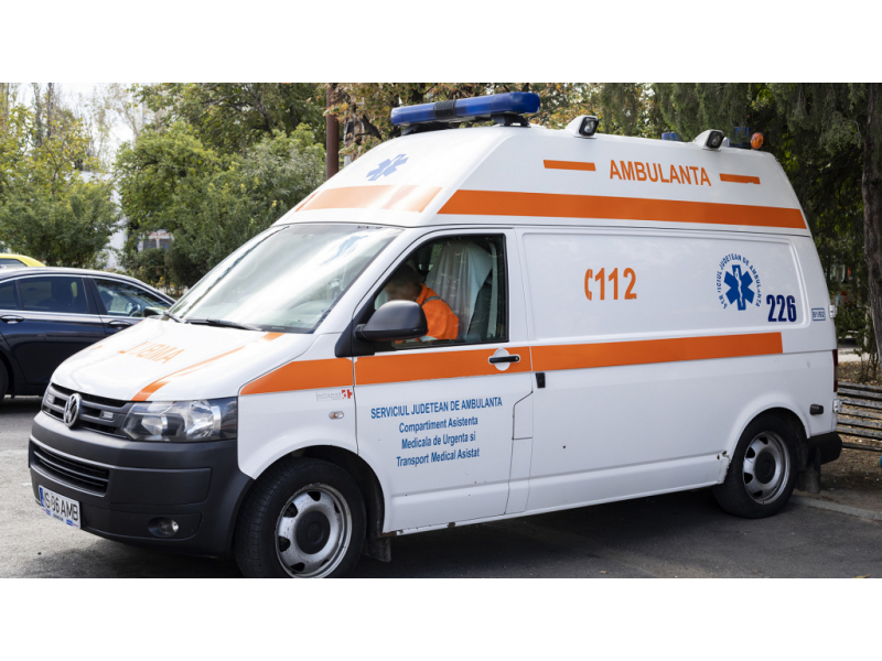 Ambulanță din Constanța implicată într-un accident rutier