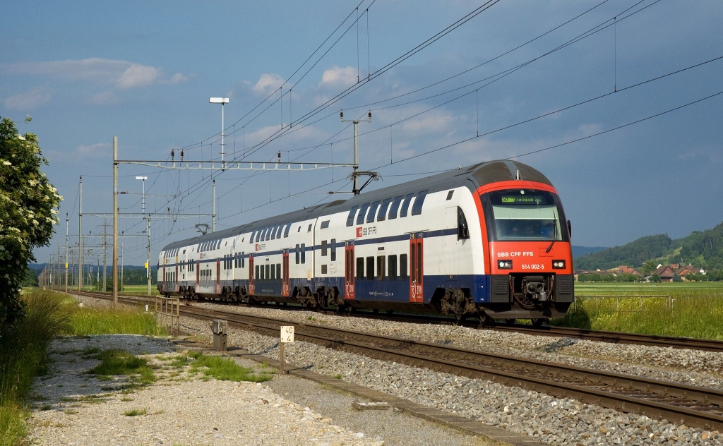Tren uşor la Iaşi - proiect blocat de lipsa de viziune a celor de la CFR!