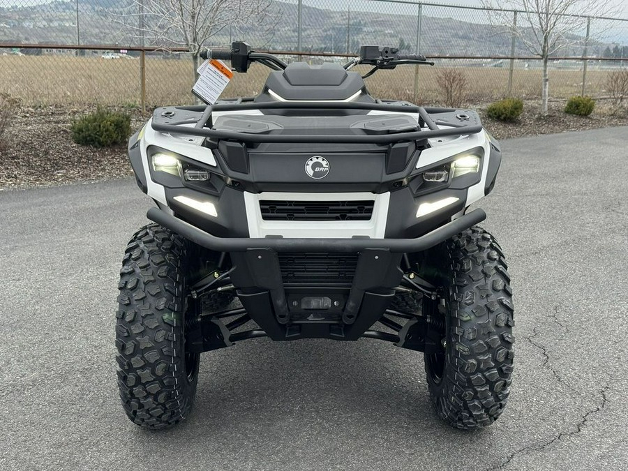 Vânzări de vehicule off-road noi și accesibile (UTV-uri, ATV-uri, quad-uri) și scutere de la Can-Am, Polaris și CFMOTO.