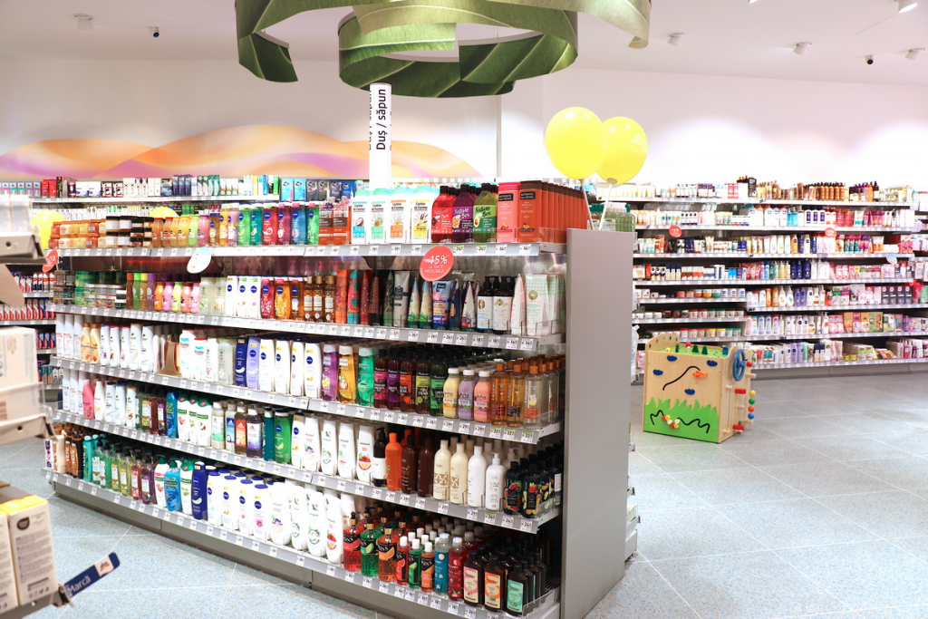 Iaşi, 18 octombrie 2024  dm drogerie markt s-a deschis în Family Market Miroslava. Trei zile de reduceri de până la 15%, cadouri și o după-amiază cu evenimente pentru copii