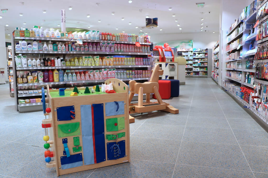 Iaşi, 18 octombrie 2024  dm drogerie markt s-a deschis în Family Market Miroslava. Trei zile de reduceri de până la 15%, cadouri și o după-amiază cu evenimente pentru copii