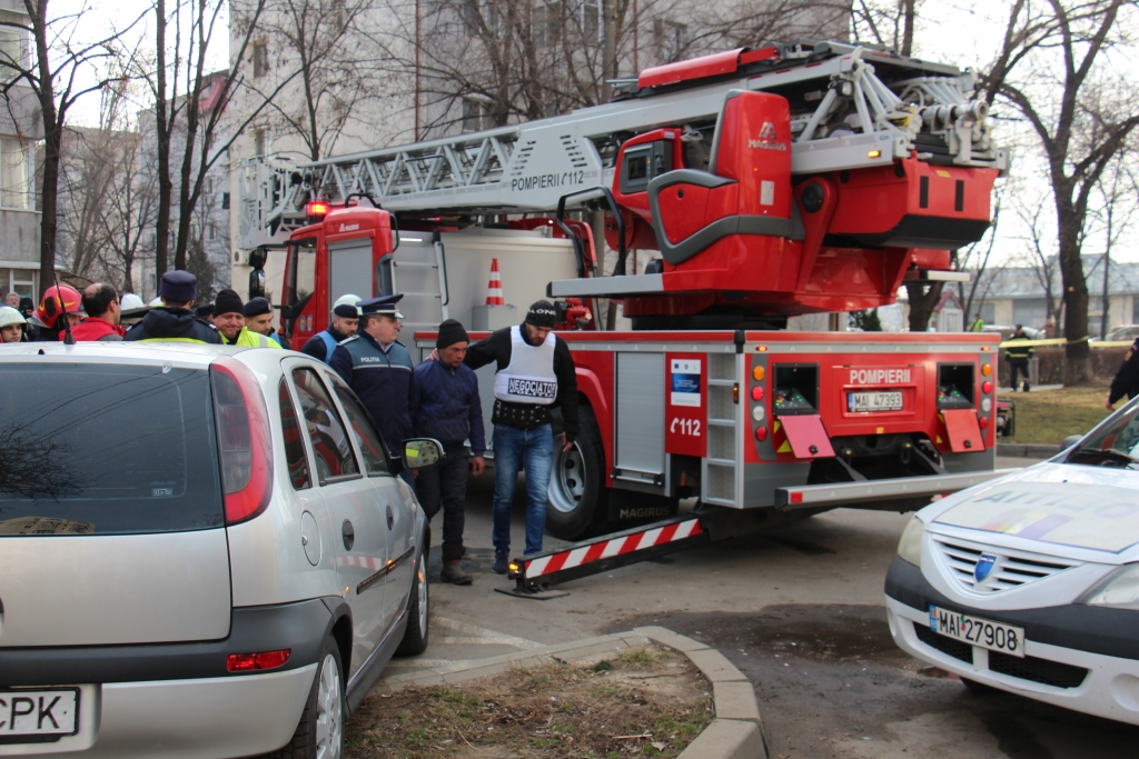 FOTO/VIDEO- Un tânăr supărat pe viață a lăsat fără curent electric centrul Iașului!