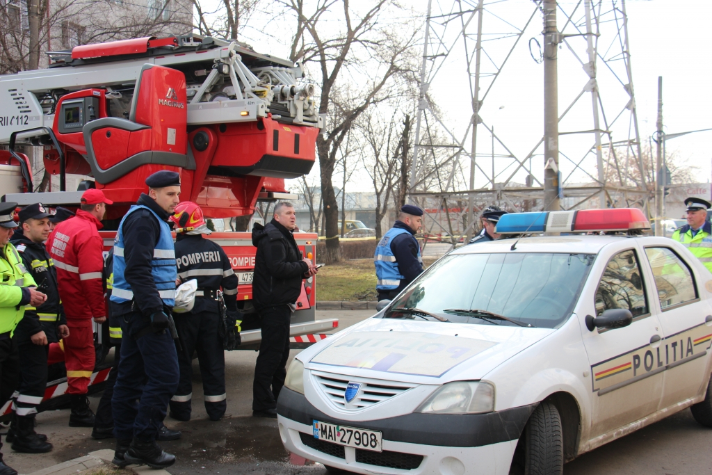 FOTO/VIDEO- Un tânăr supărat pe viață a lăsat fără curent electric centrul Iașului!
