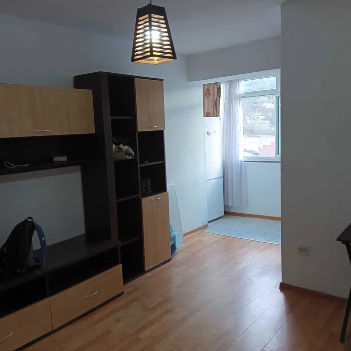 GARSONIERĂ DE VÂNZARE, zona Galata aproape de ldl