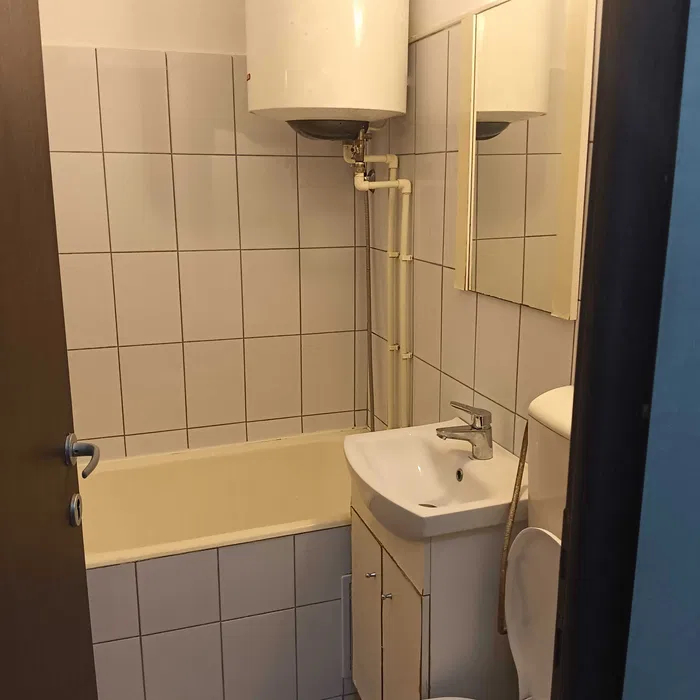 GARSONIERĂ DE VÂNZARE, zona Galata aproape de ldl
