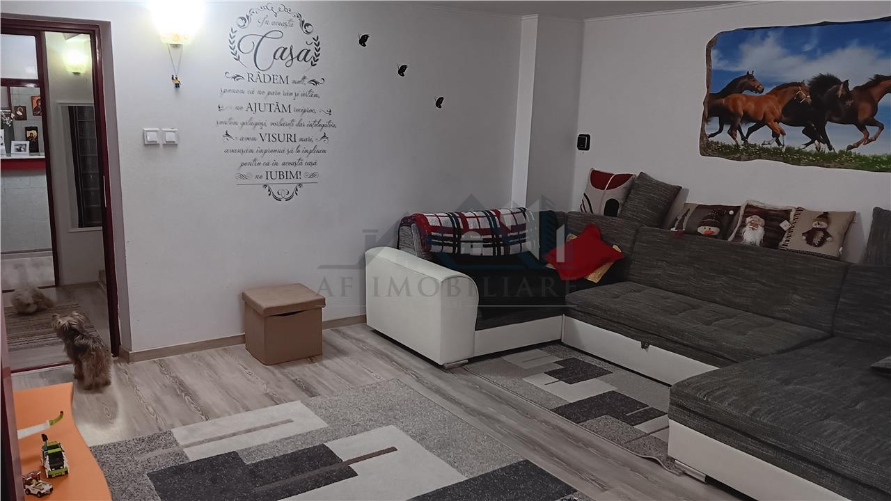 Barnova str Principala Vila P+1+M 225mp Teren 600mp amenajat