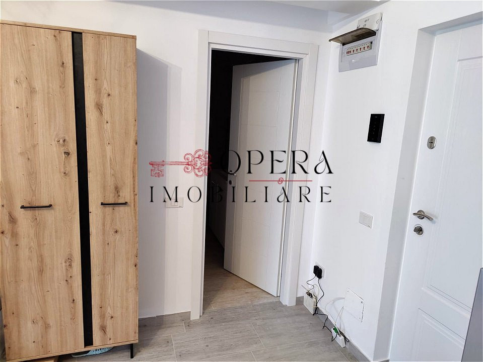 Apartament 2 camere open space, zona Podul de Fier-Tatarasi, bloc nou