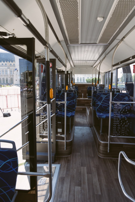 Primul autobuz electric românesc, prezentat oficial la Iaşi