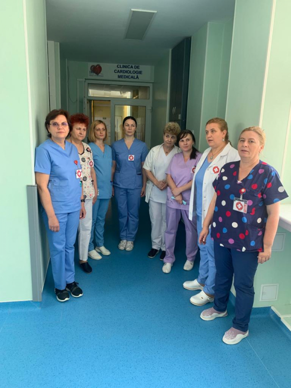 A început greva şi în spitalele din Iaşi