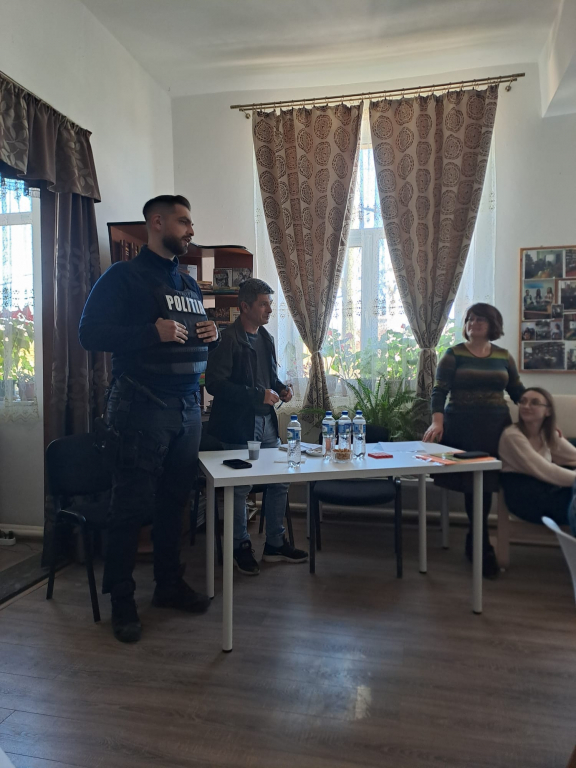 Noi acțiuni privind combaterea violenței în școli, la Călărași - Botoșani