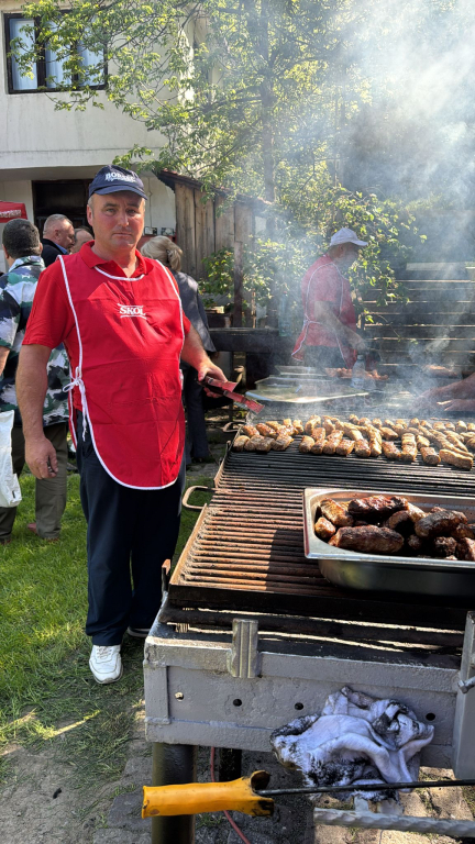 Mici și bere gratis, la Ciric