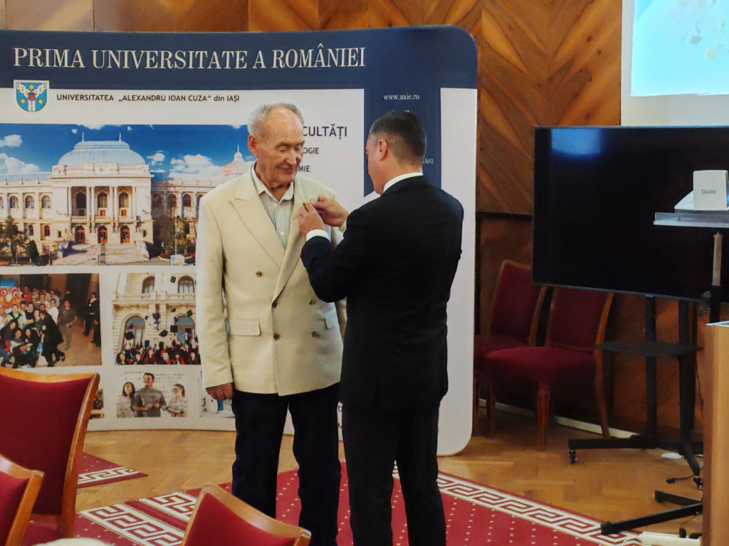   Cetățean de onoare al Iașului, profesorul Ionel Miron aniversat la 90 de ani sub semnul științei și al verticalității