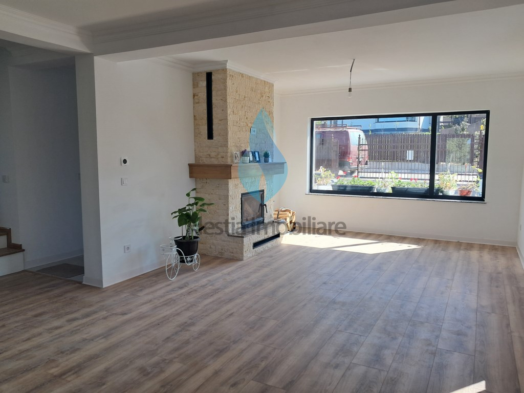 Vila eleganta cu arhitectura deosebita, Barnova-Iasi.