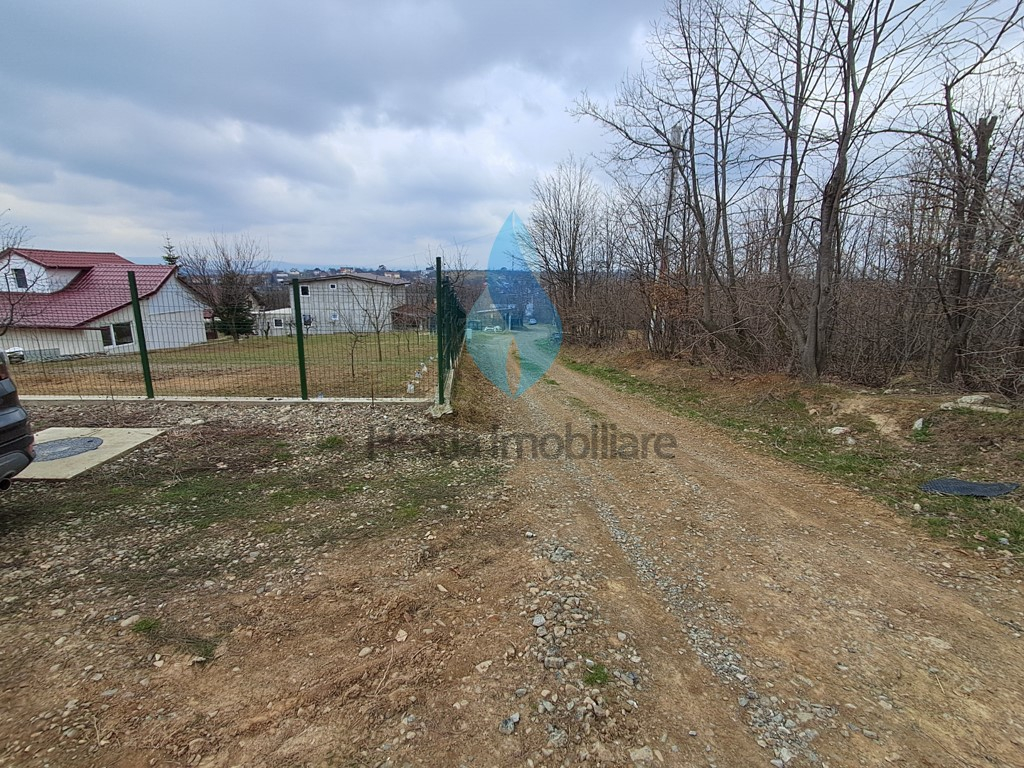 Teren 1644mp, intravilan pentru constructii, Barnova.