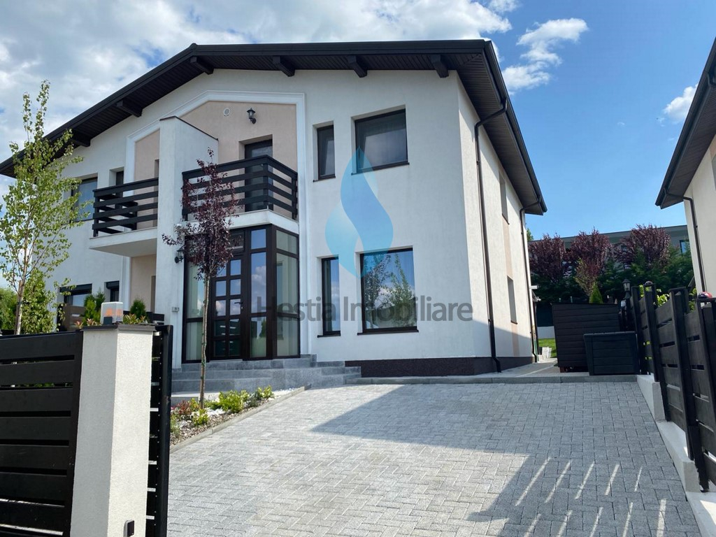 Vila eleganta tip duplex, Bucium-Iasi.