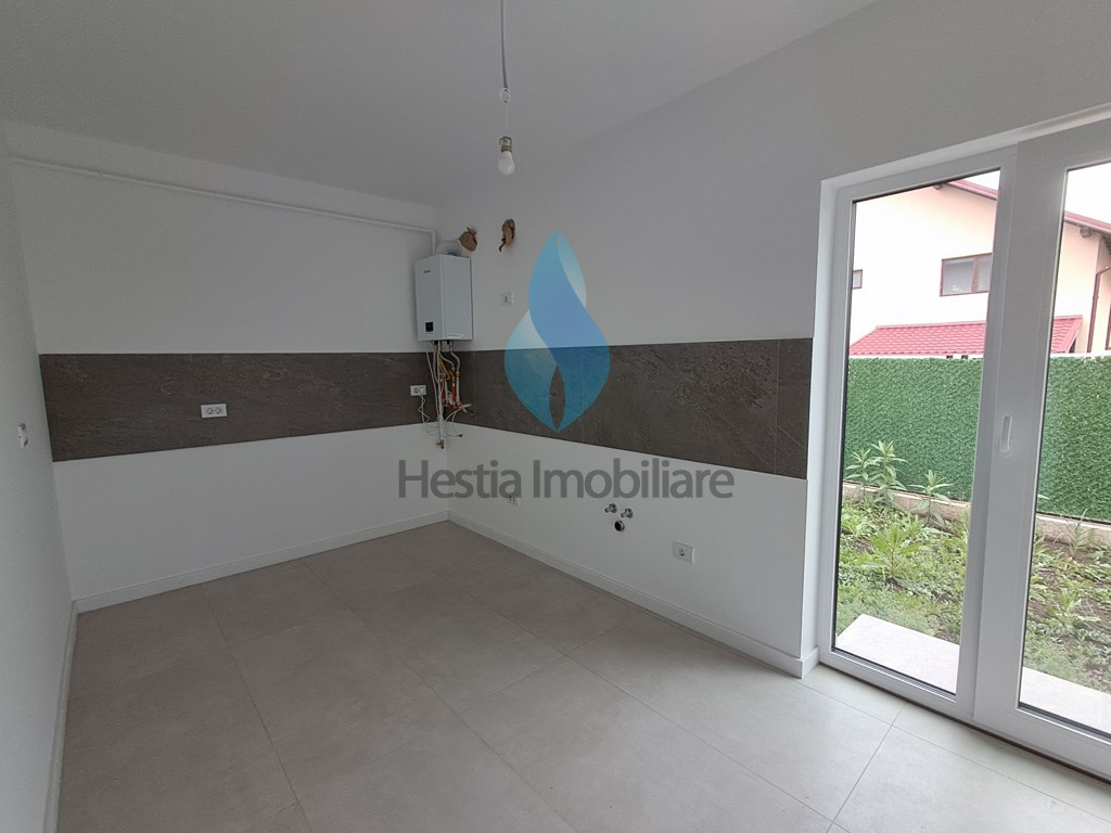 Vila tip insiruite, patru camere, Valea Lupului.