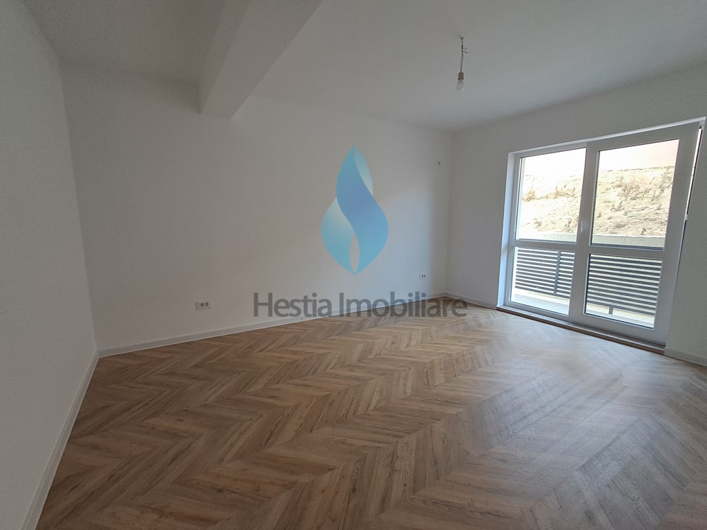Apartament cu doua camere decomandat, Pacurari.