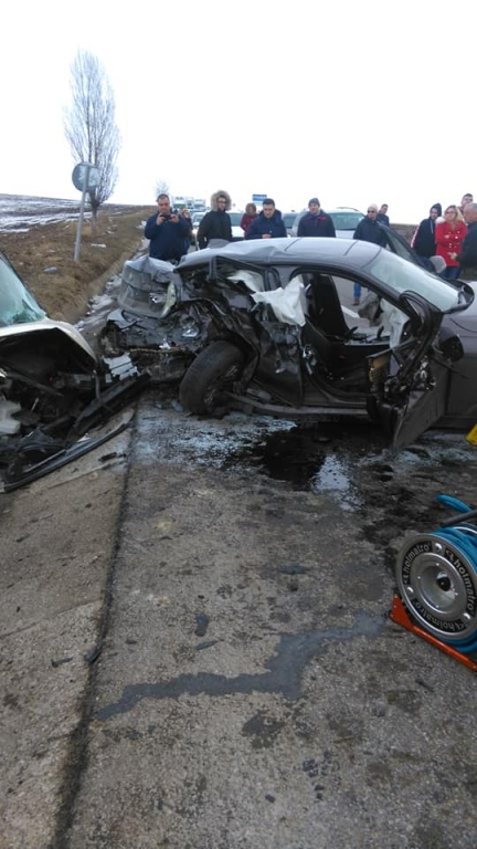 Accident rutier grav la Războieni