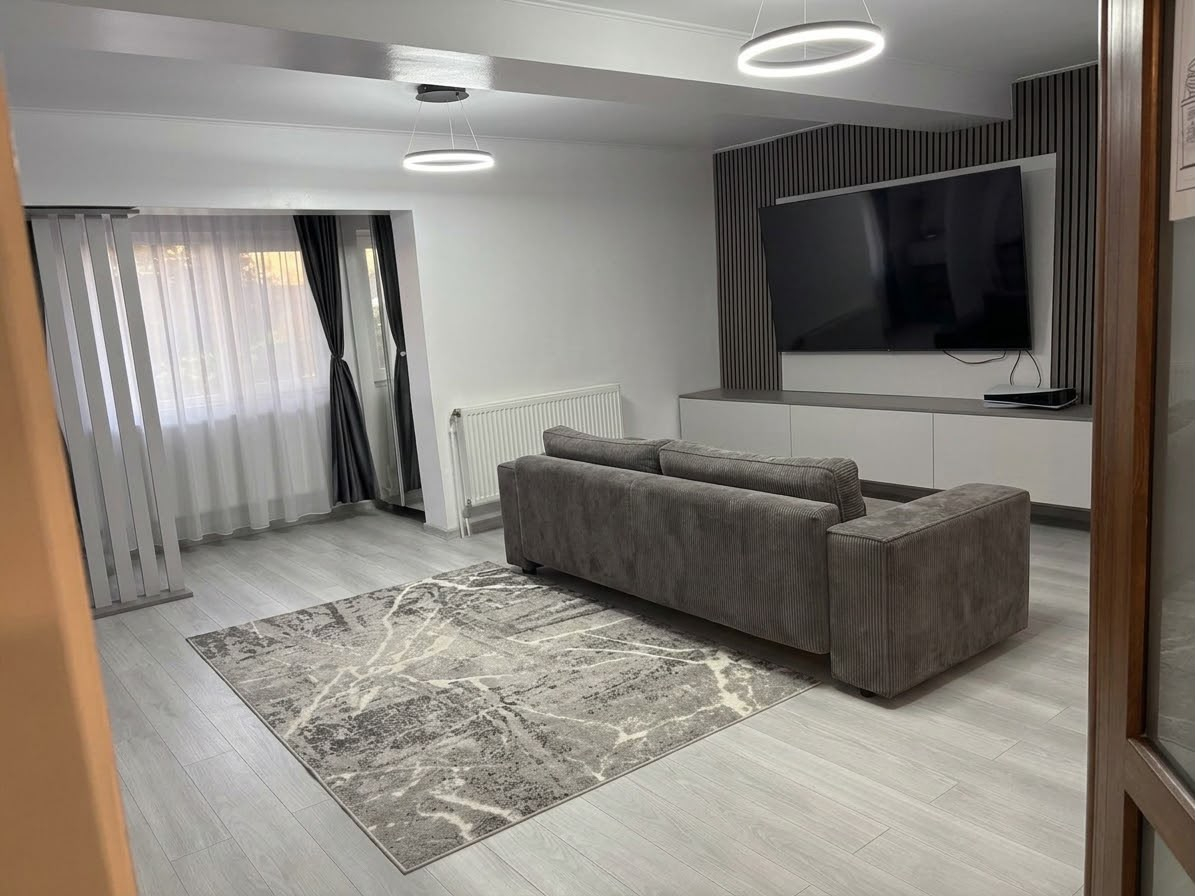 OCAZIE!Vand apart 2 camere,D ,60 MP, BLOC NOU,LUX ,mobilat si utilat in Visani+loc de parcare