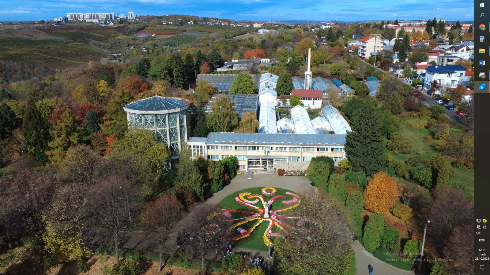 FOTO - Toamna, spectacol de gală în Grădina Botanică din Iași