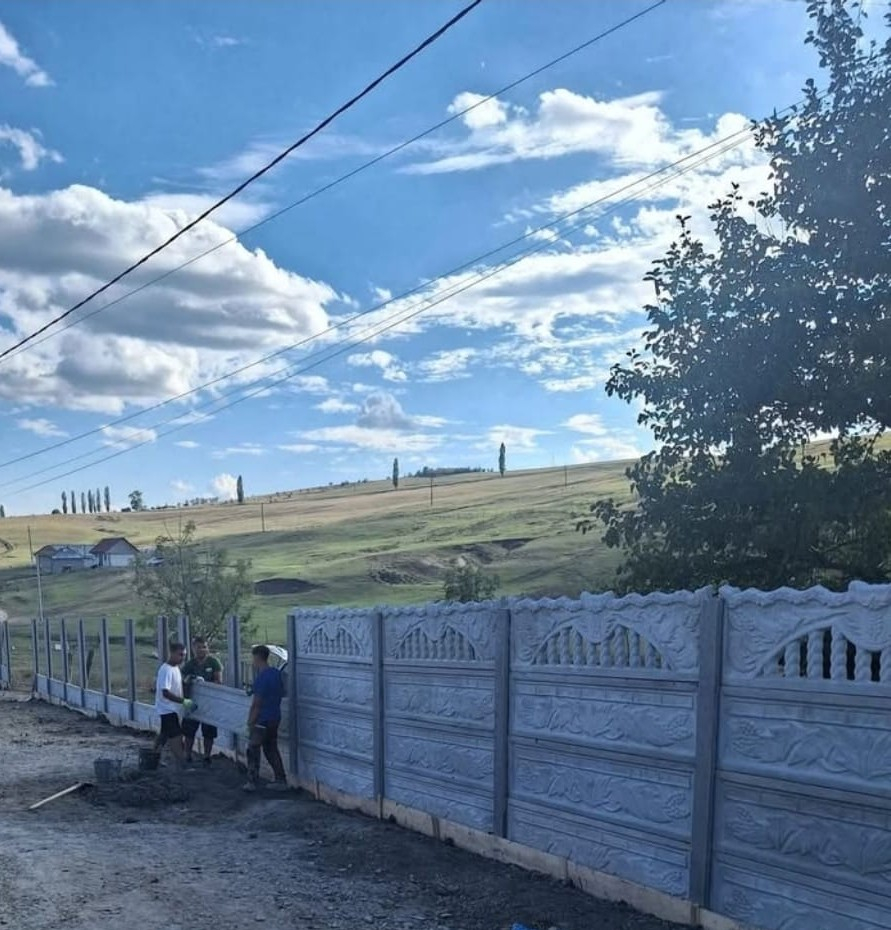 Vand placi din beton pentru garduri, diferite modele