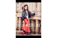 VIDEO - O copilă din Iași, imaginea unei reviste celebre de modă din New York