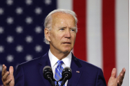Joe Biden a denunţat un act de presupusă hărţuire a uneia dintre camionetele sale de campanie