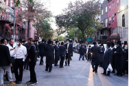 Sinagoga Yetev Lev din New York,amendată cu 15.000 de dolari pentru organizarea unei nunți cu mii de participanți