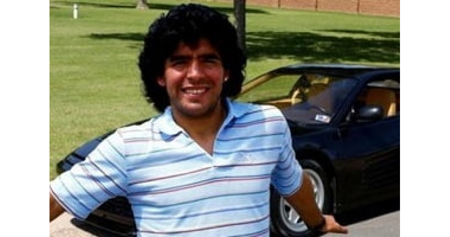 Maradona--Masina-nemai