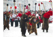 FOTO/VIDEO - Tradiții de Anul Nou. Capra și Ursul
