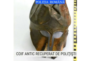 FOTO/VIDEO - Coif antic recuperat de polițiștii din Roman