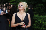 Pamela Anderson s-a măritat cu body-guardul 