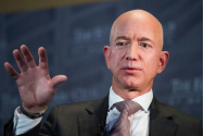 Jeff Bezos, fondator al Amazon, se retrage de la conducerea companiei