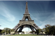 După 50 de ani, Turnul Eiffel își schimbă culoarea