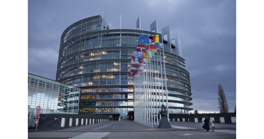UE   CE  parlament_european_