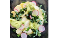 Salată orientală cu leurdă și maioneză de avocado