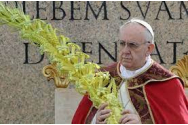 Creștinii catolici sărbătoresc Floriile. Zi care aminteşte de intrarea triumfală a lui Isus în Ierusalim