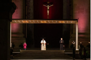Papa Francisc, procesiune pe Drumul Crucii