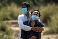 ALERTĂ- India raportează RECORDUL de infectări la nivel mondial. Au înregistrat și RECORDUL de decese
