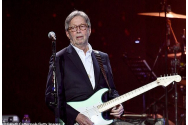 Eric Clapton începe propaganda anti-vaccin