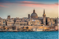 Malta, prima ţară din UE care a atins imunitatea colectivă, cu 70% din populație vaccinată cu cel puțin o doză