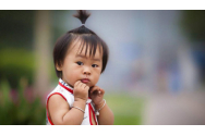 Familiile din China au dreptul să mai facă un copil. În total, părinții vor putea avea trei copii