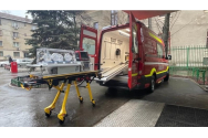 O ambulanță destinată pentru transportul nou născuților, achiziționată de Maternitatea „Cuza Vodă” din Iași