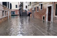 Veneția este din nou inundată. Mareea adusă din larg a atins aproape un metru înălţime