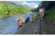 Breaking news! Tragedie în Austria. Un tren plin cu copii a căzut într-un râu